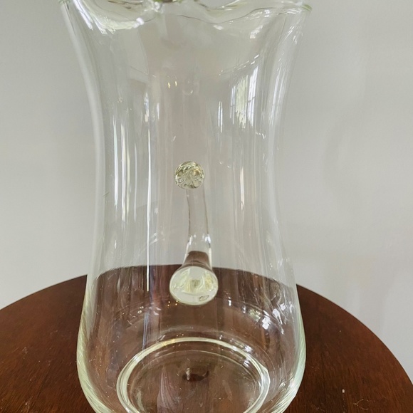 Vintage Clear glass pitcher with an etched “H” Monogram, Vintage Glass Pitcher - Picture 4 of 7